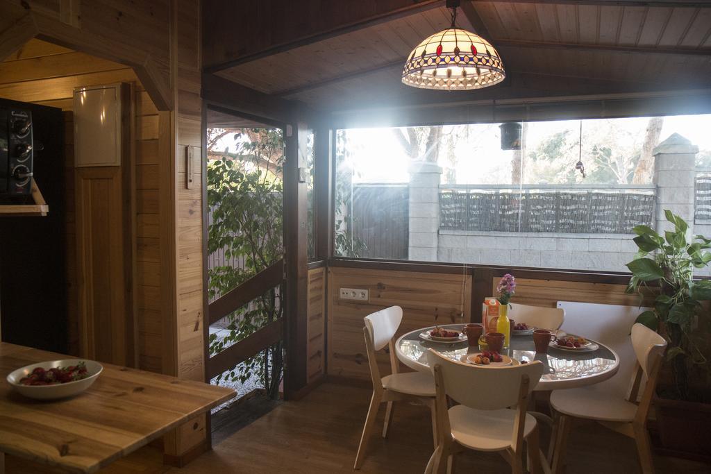 Wood House Close Beach Marbella Ngoại thất bức ảnh