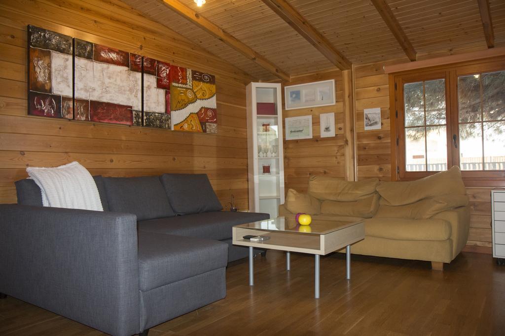 Wood House Close Beach Marbella Ngoại thất bức ảnh